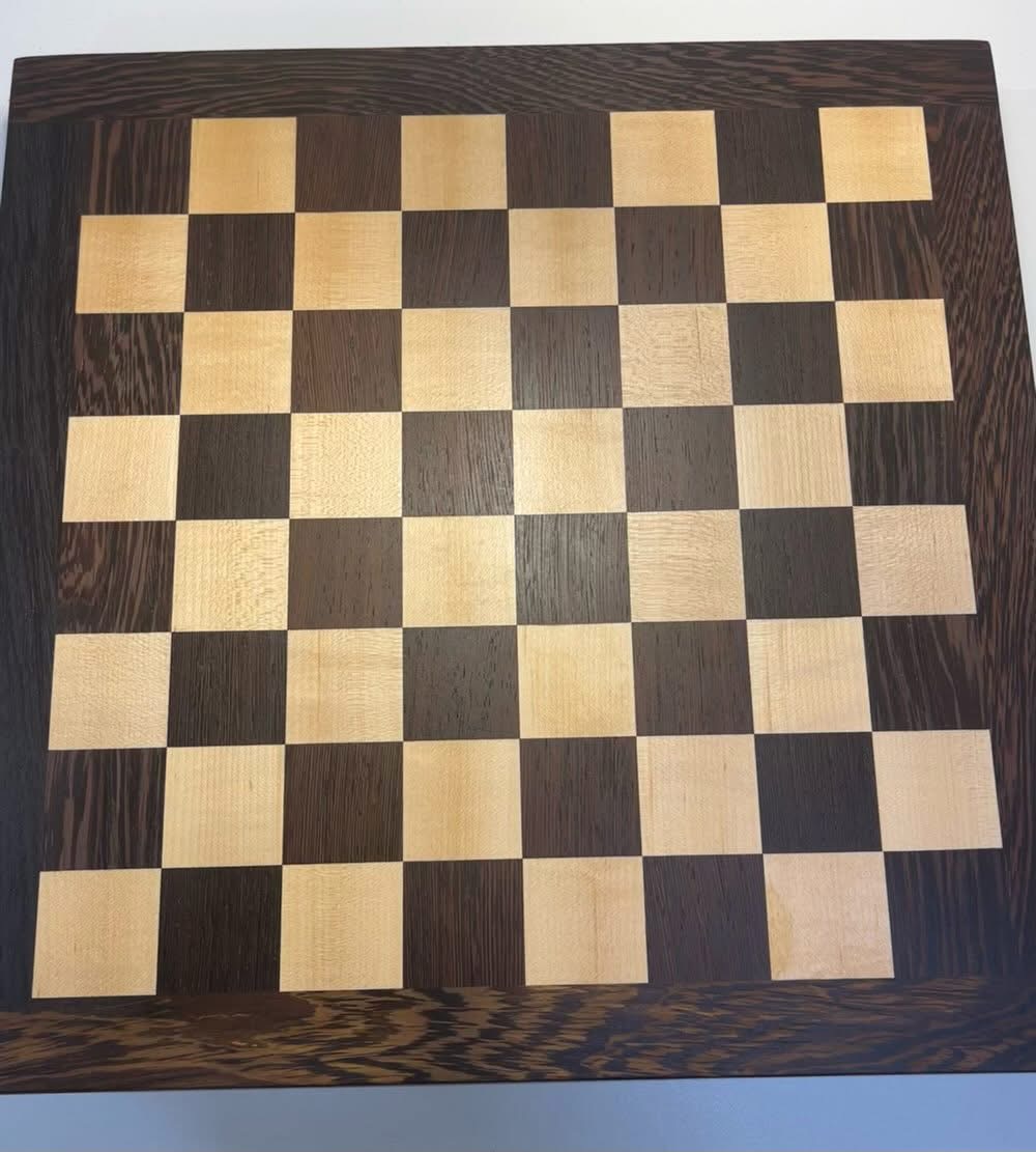 Wenge and maple chess board by @Thewoodworkingplumber